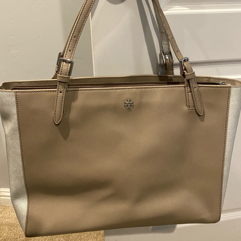 Tory Burch tote